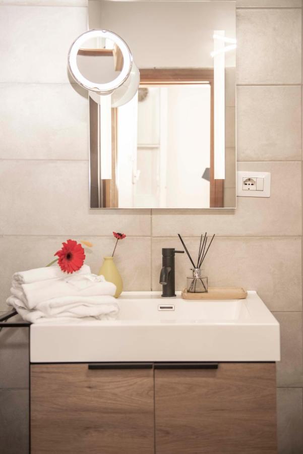 Stranamore Apartments Trastevere Roma Ngoại thất bức ảnh